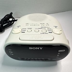 Sony ICF-C318 Dream Machine AM/FM Dual‎ Alarm Clock Radio Model White Tested